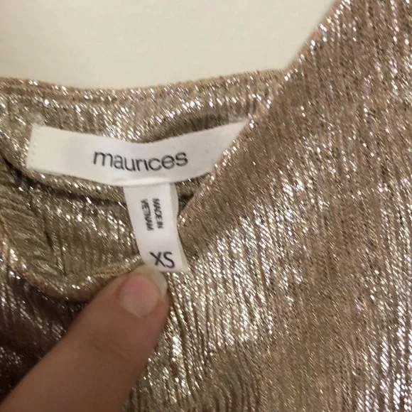 Maurices gold shimmer top XS tank top - Picture 3 of 6